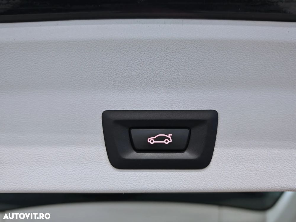 BMW X3 xDrive30e AT PHEV - 22