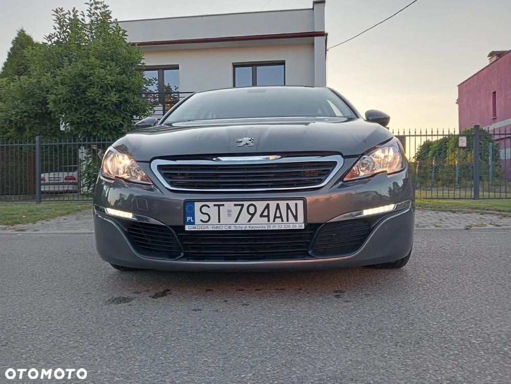 Peugeot 308 1.6 HDi Premium - 12