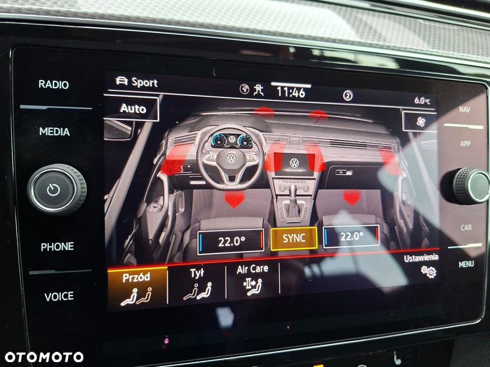 Volkswagen Passat - 31