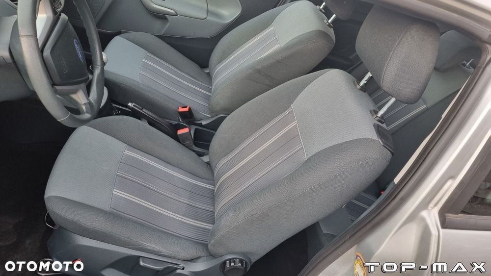 Ford Fiesta - 23