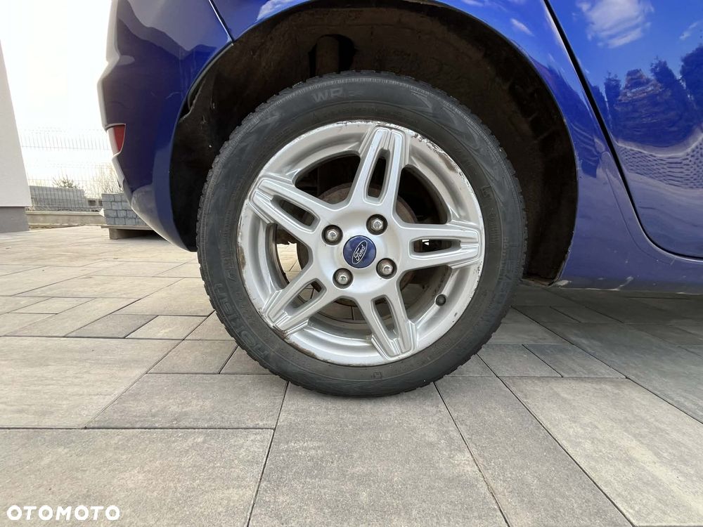 Ford Fiesta 1.5 TDCi Ambiente - 11