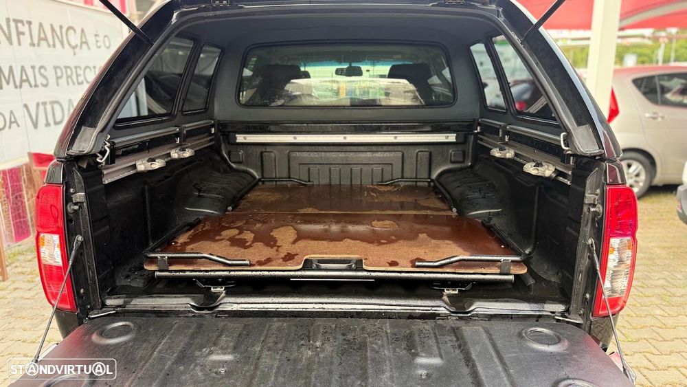 Nissan Navara 3.0 dCi V6 CD LE AT 4WD - 19