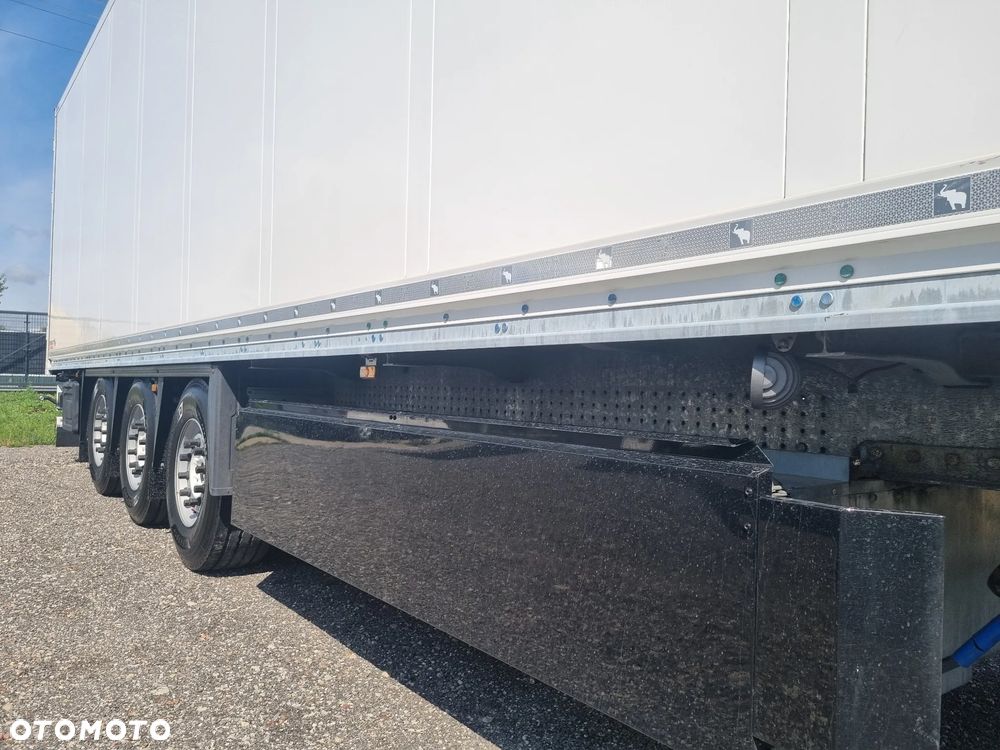 Schmitz Cargobull SCB*S3B - 16
