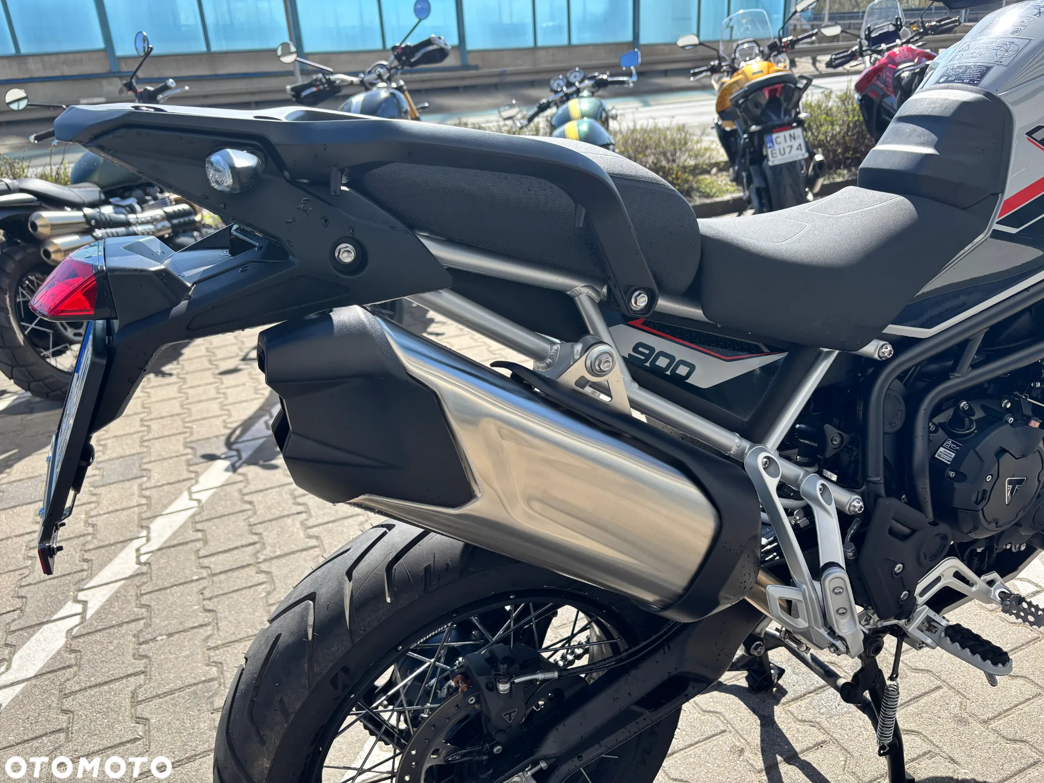 Triumph Tiger - 8