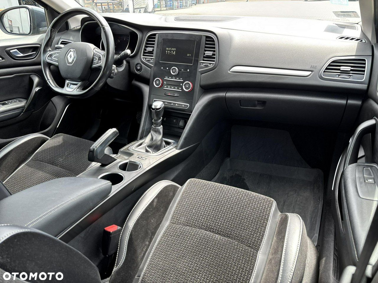 Renault Megane 1.5 Blue dCi Intens - 16