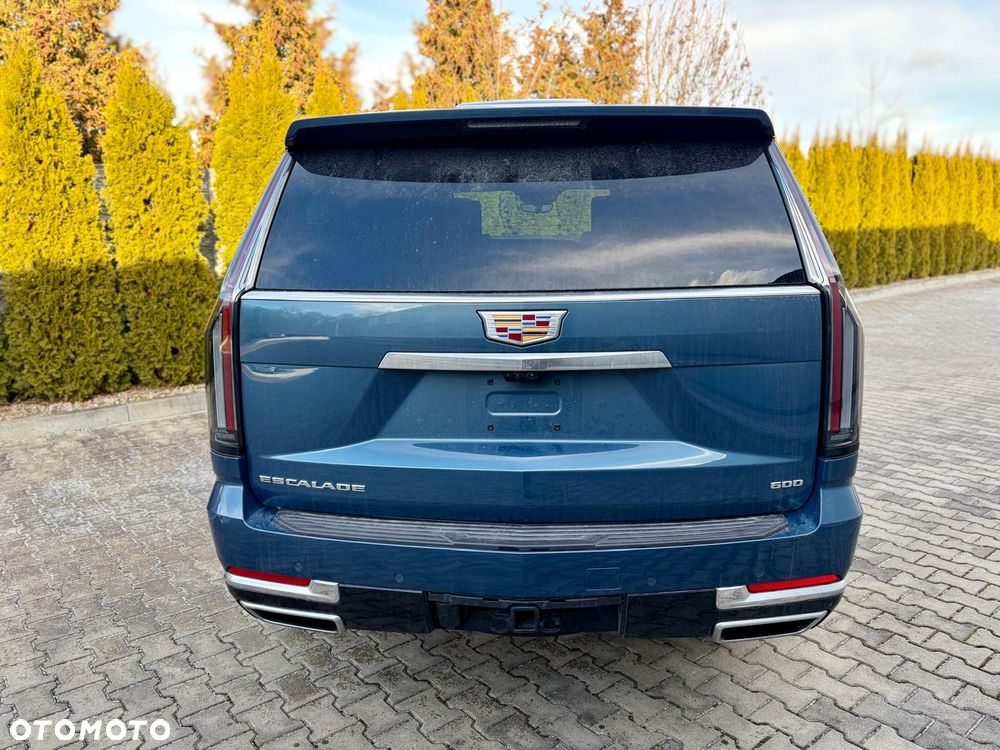 Cadillac Escalade - 6