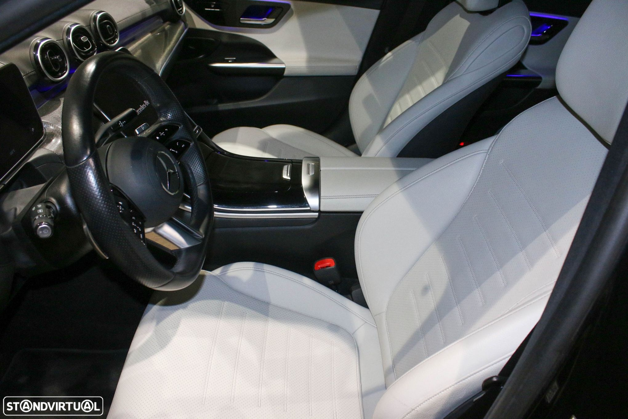 Mercedes-Benz C 300 d AMG Line - 22