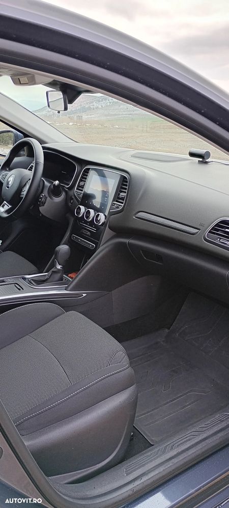 Renault Megane TCe 140 EDC GPF Equilibre - 10