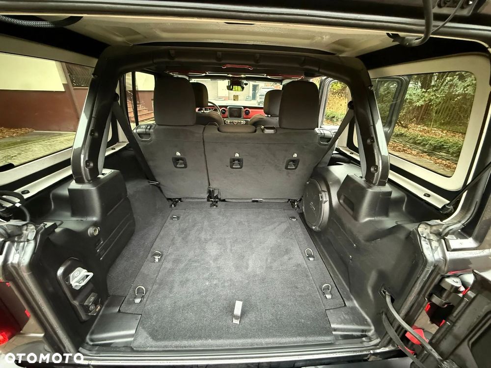 Jeep Wrangler Unlimited 3.6 Automatik Rubicon - 17