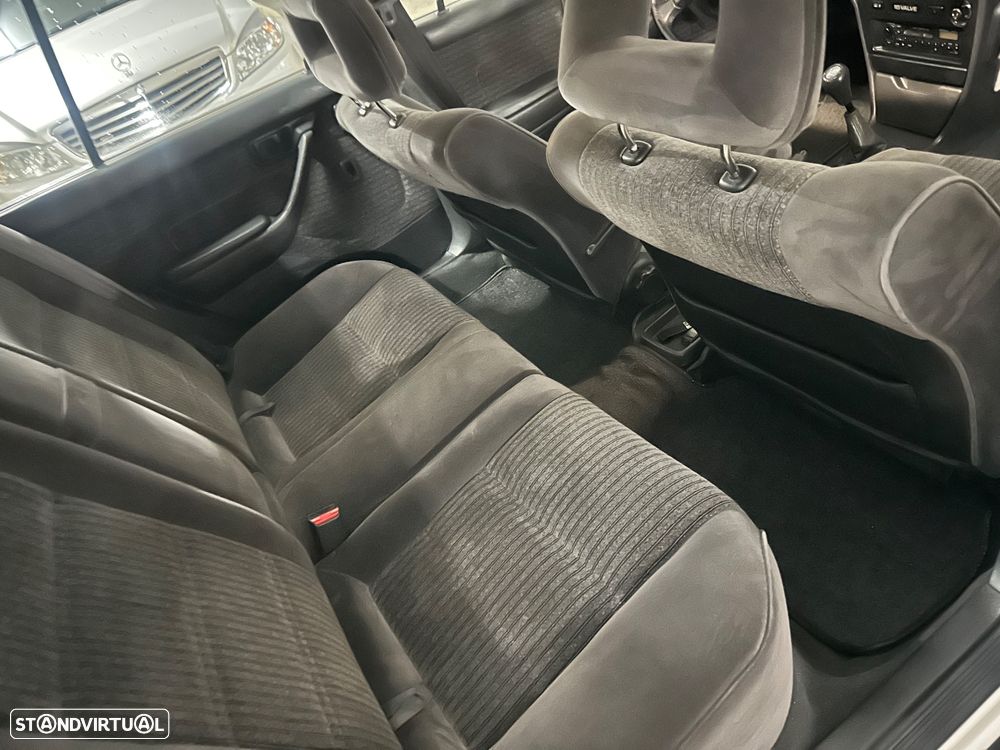 Toyota Carina E Stationw. 1.6 GLi - 10