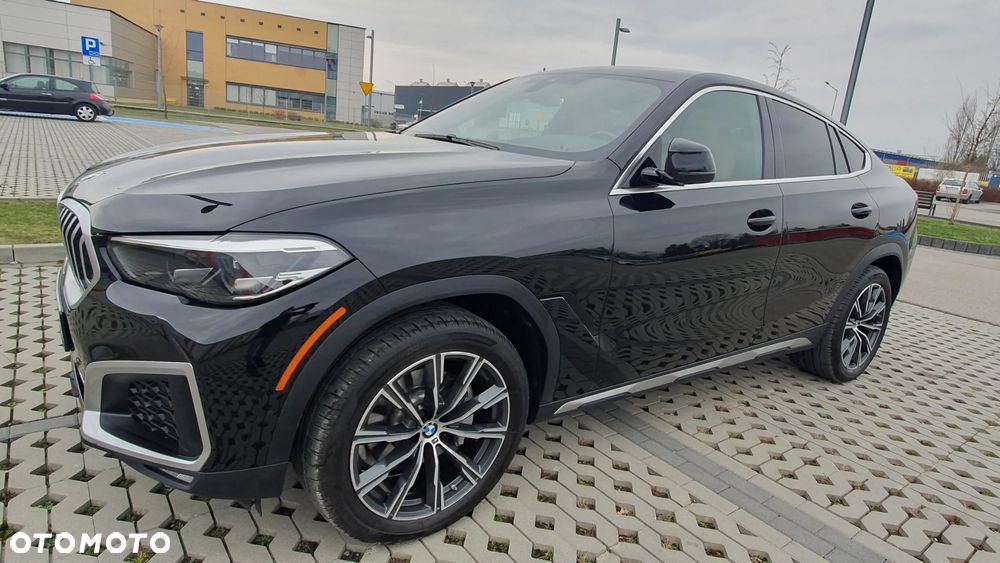 BMW X6 xDrive40i mHEV - 8