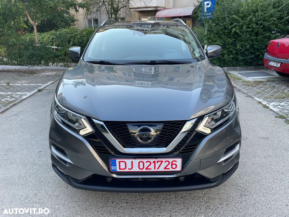 Nissan Qashqai 1.6 DCI Xtronic TEKNA+ - 9