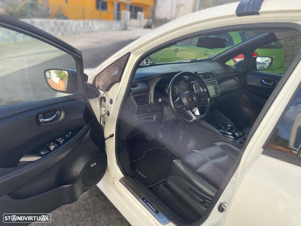 Nissan Leaf Tekna Two Tone+ProPilot Park - 15