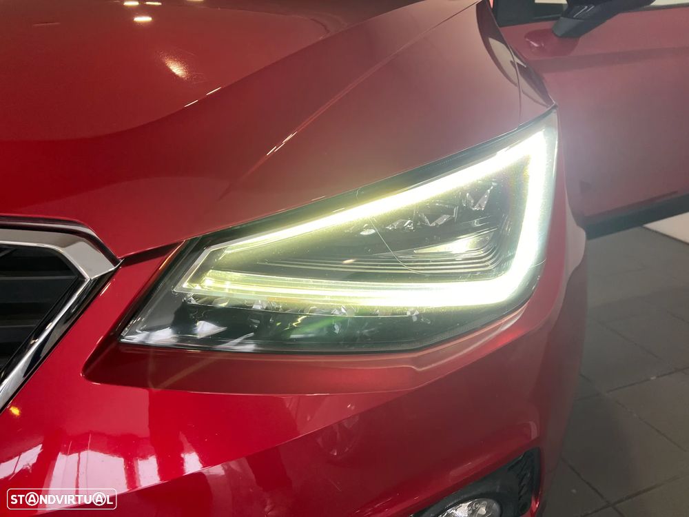 SEAT Arona 1.0 TGI FR - 6