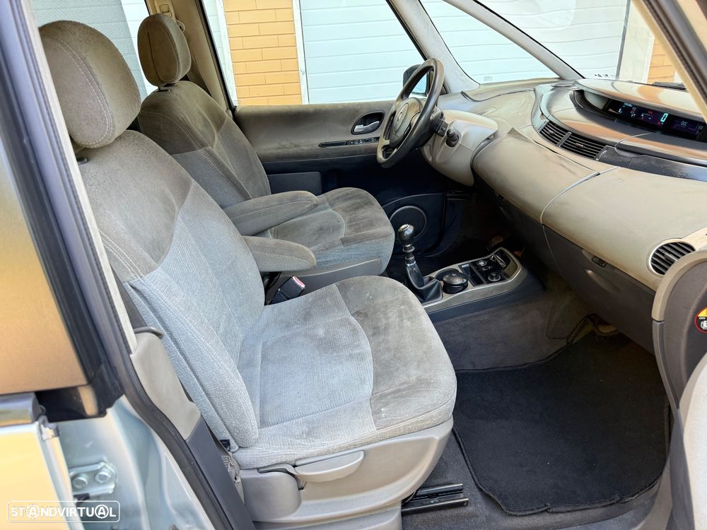 Renault Espace 2.2 dCi Authentique - 13