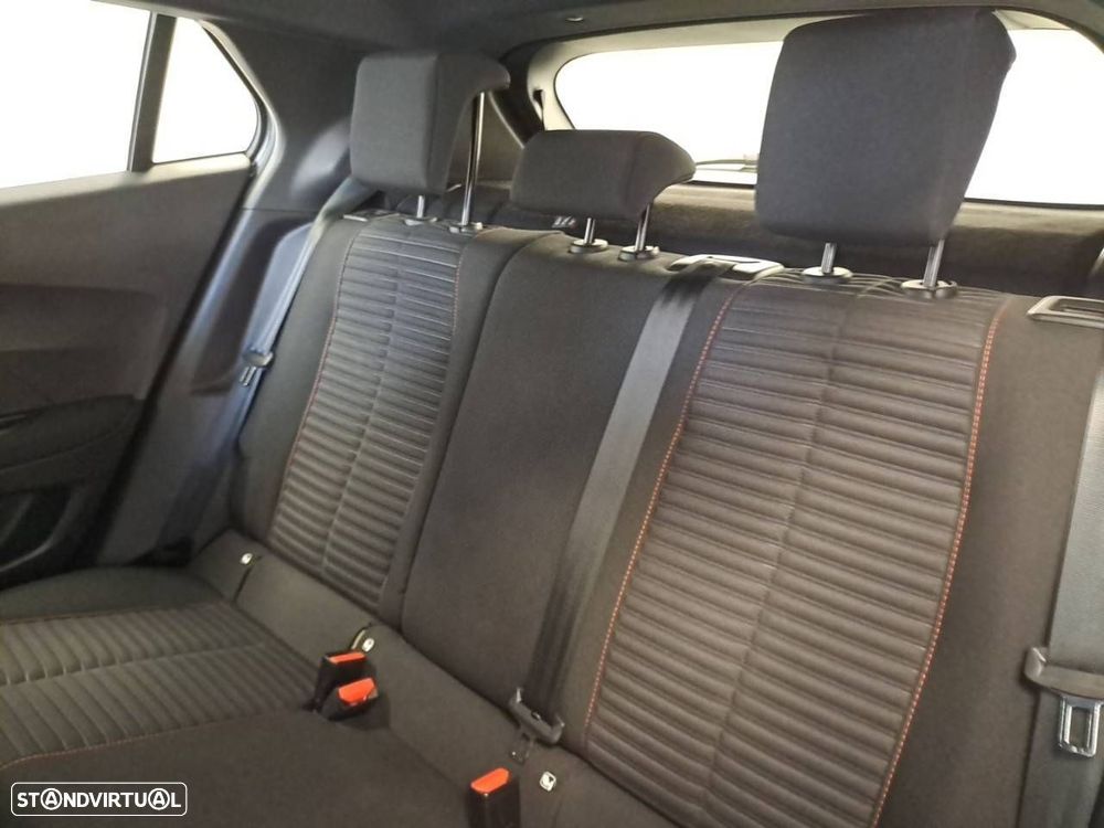 Peugeot 2008 1.2 PureTech Active Pack - 10