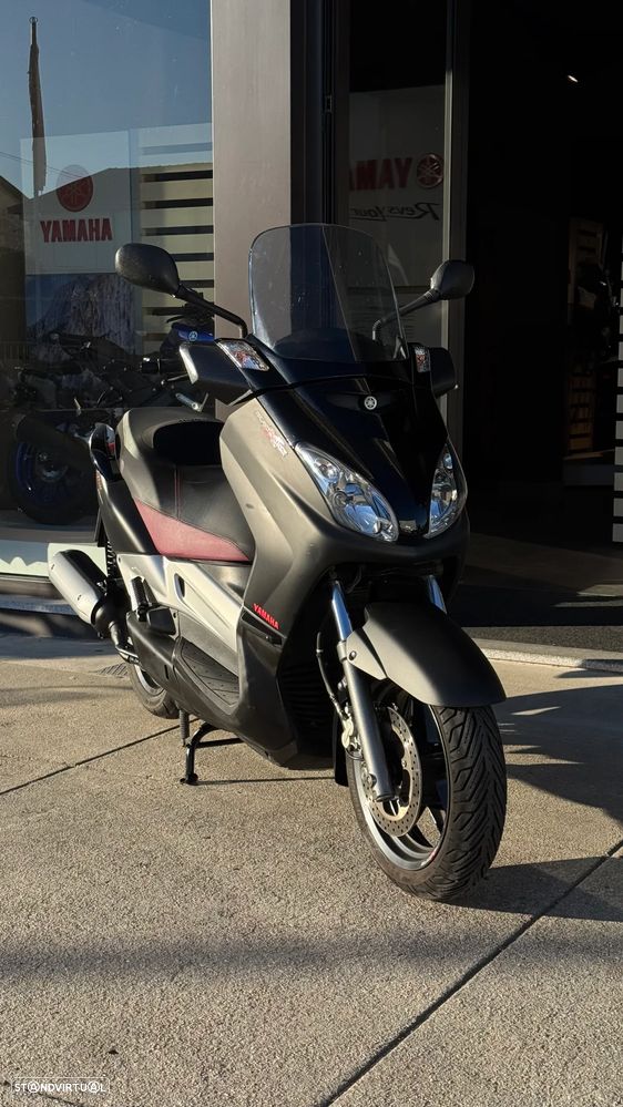 Yamaha X-Max - 2