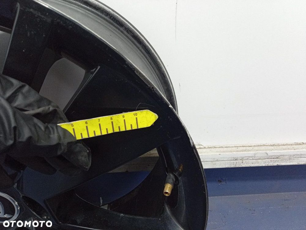 SKODA SUPERB III ALUFELGA OEM 8JX18 5X112 ET44 1 SZT 3V0601025AG - 2