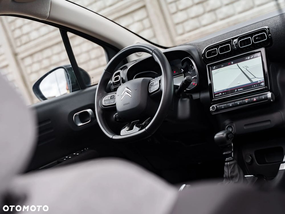 Citroën C3 Aircross BlueHDI 110 Stop & Start SHINE PACK - 24