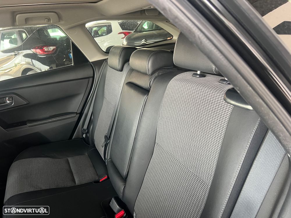 Toyota Auris Touring Sports 1.8 HSD Sport+Skyview +Navi - 20