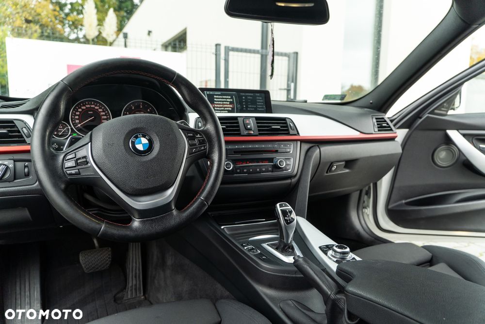 BMW Seria 3 - 22