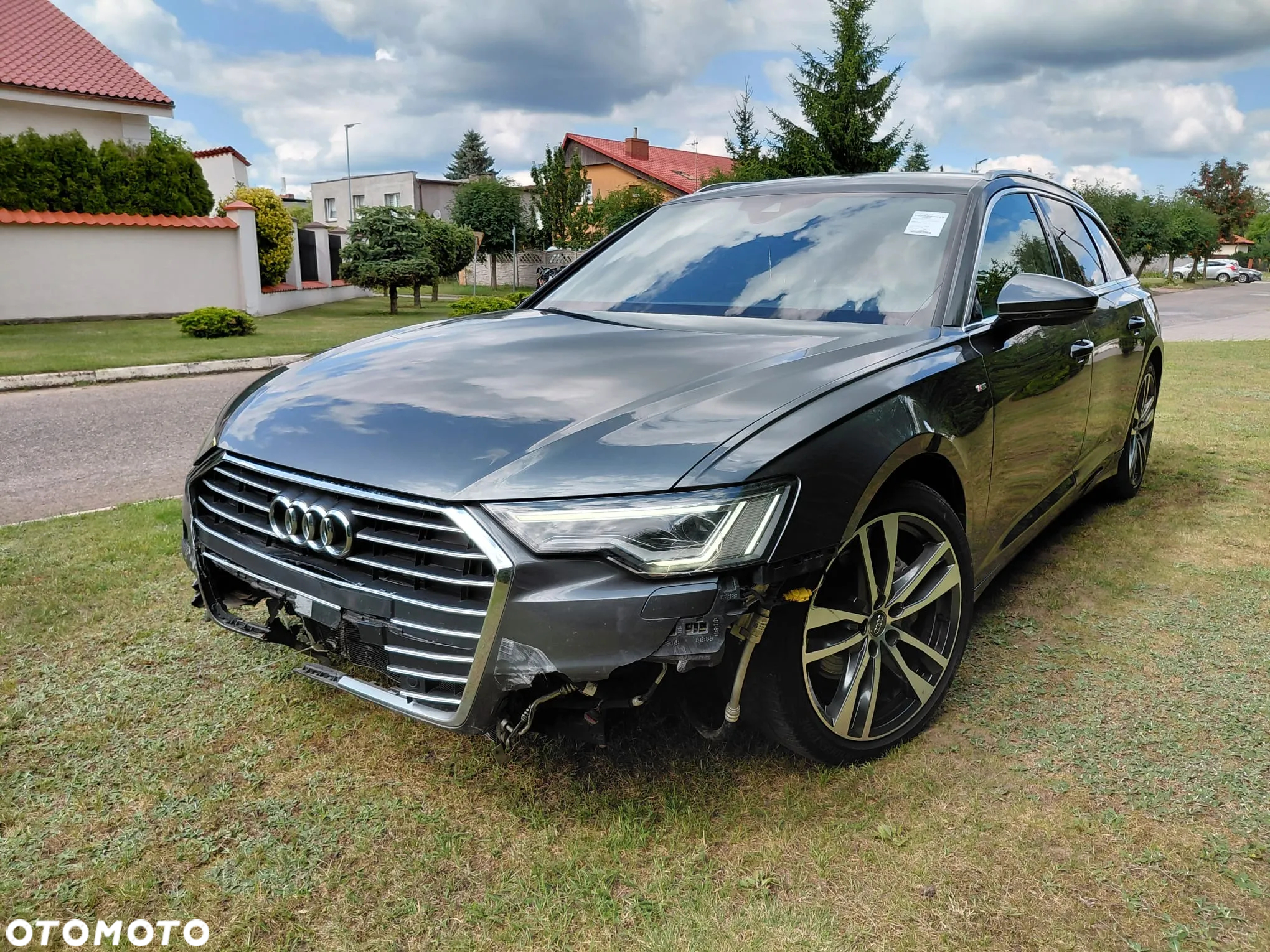 Audi A6 - 4