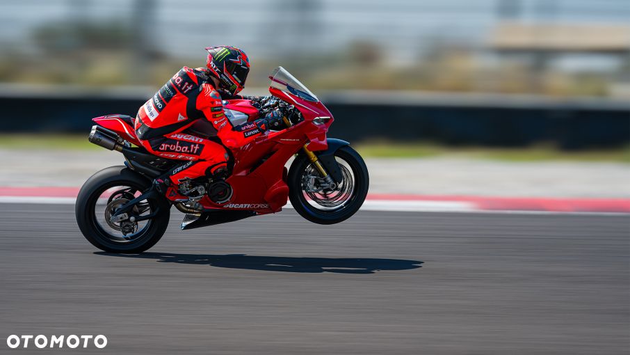 Ducati Panigale V4R - 17