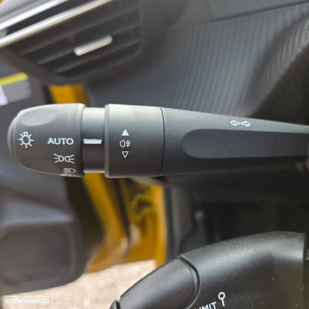 Peugeot e-208 Active Pack - 14