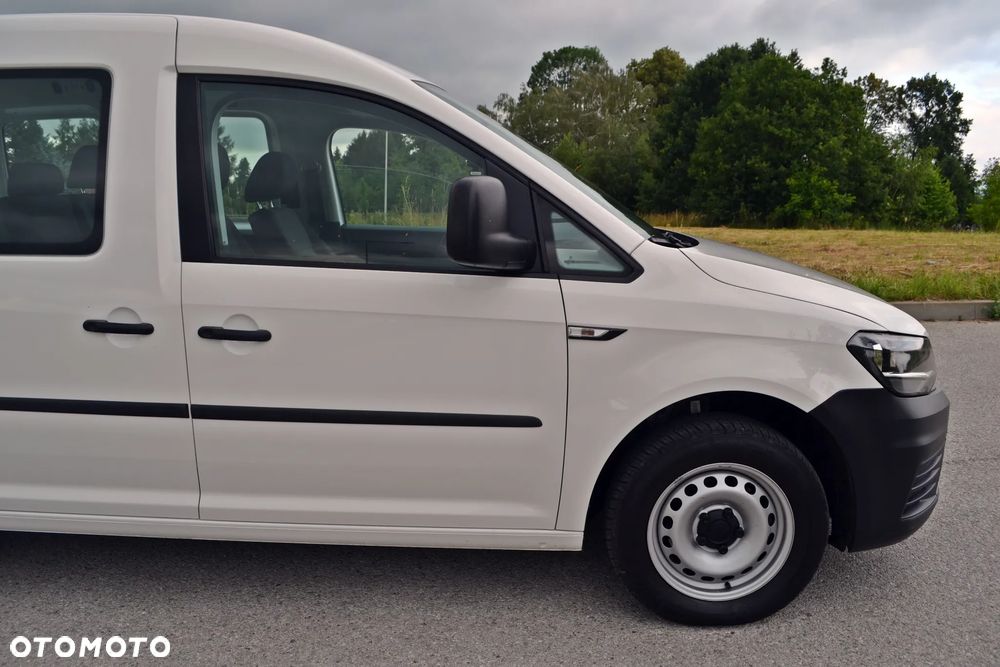 Volkswagen Caddy - 10