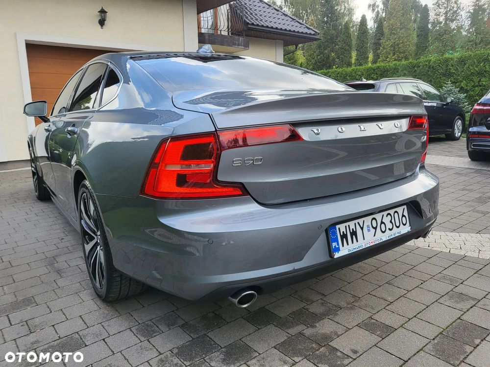 Volvo S90 D4 Momentum - 21