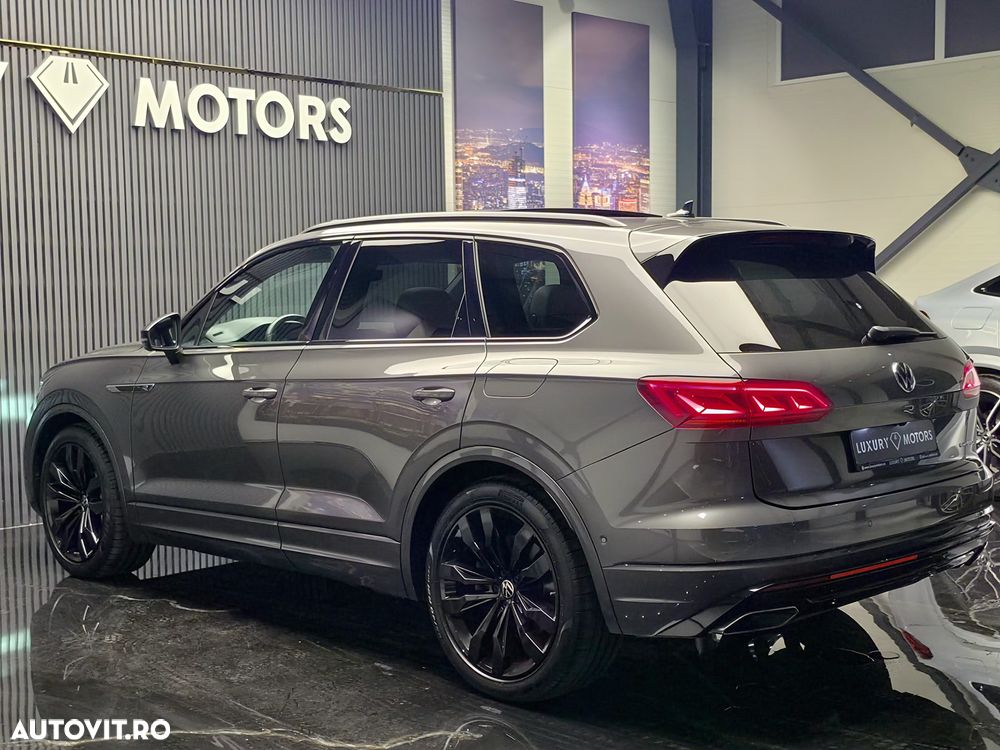 Volkswagen Touareg 3.0 V6 e-Hybrid 4Motion Aut. R - 6