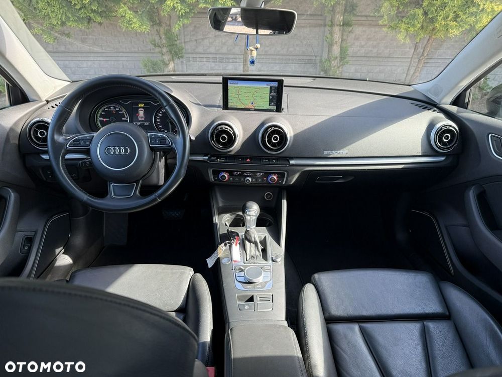 Audi A3 Sportback - 8