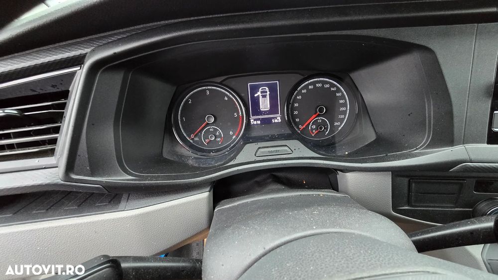 Volkswagen Transporter - 12