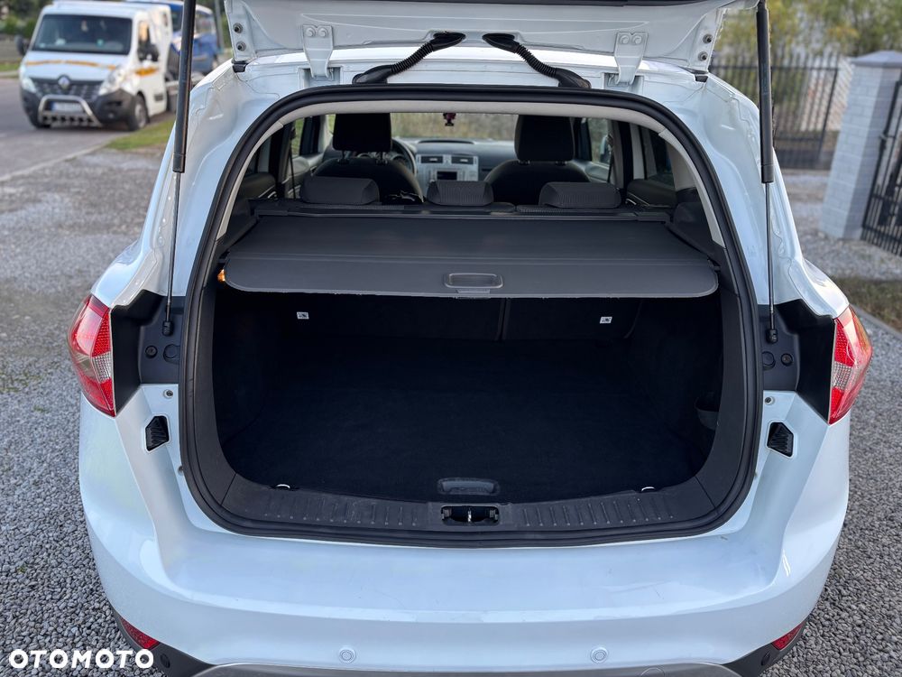 Ford Kuga - 18