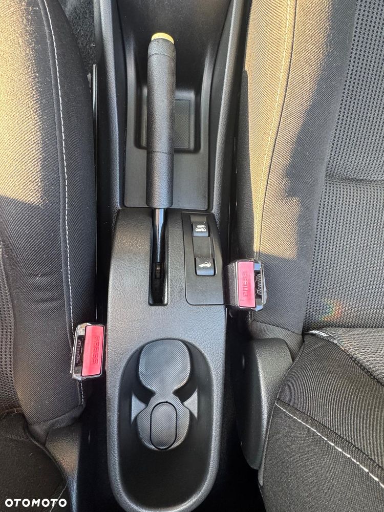 Peugeot 207 CC 120 VTi Access - 7