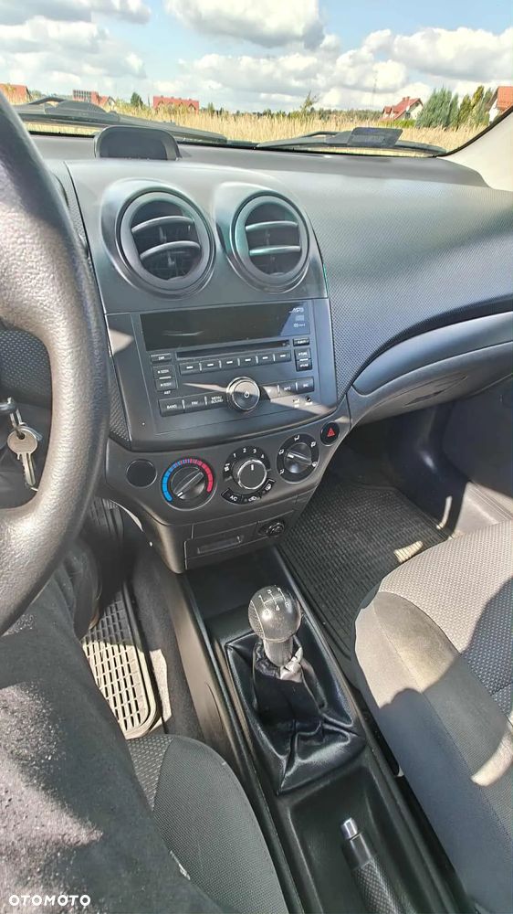 Chevrolet Aveo 1.2 16V LS - 14