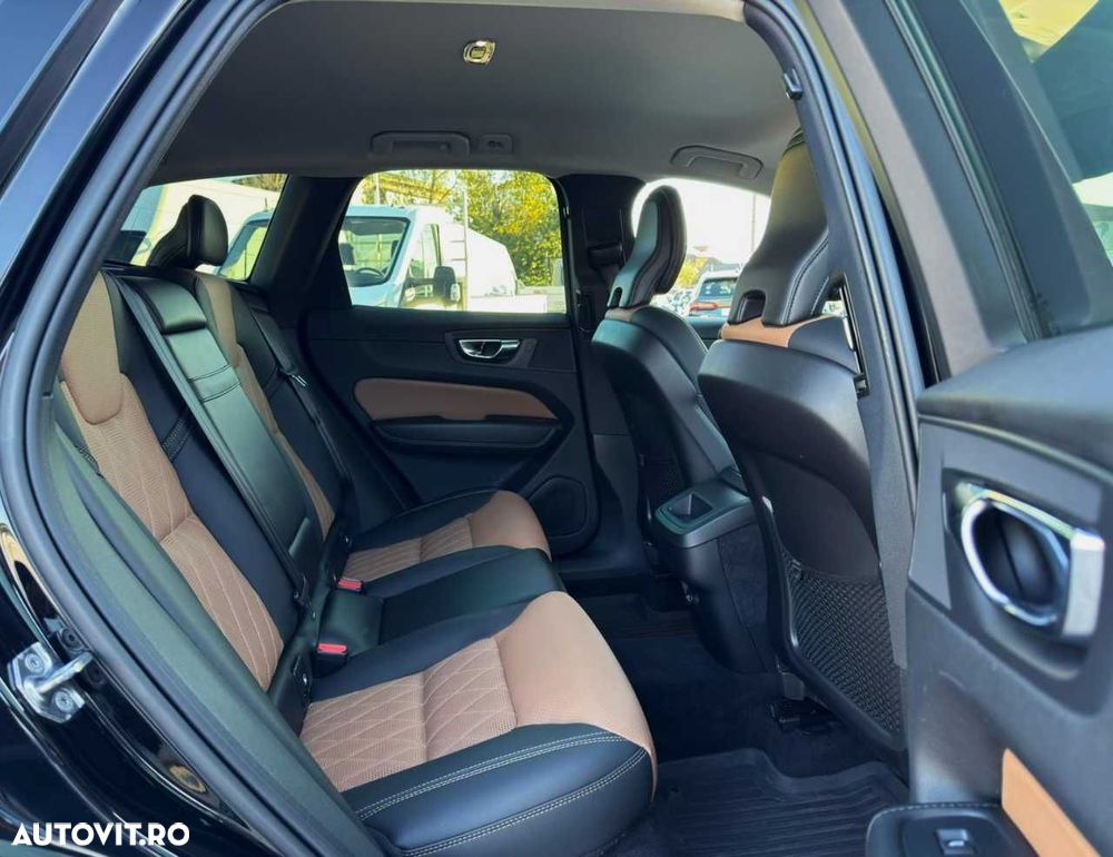 Volvo XC 60 D4 Momentum Pro - 19