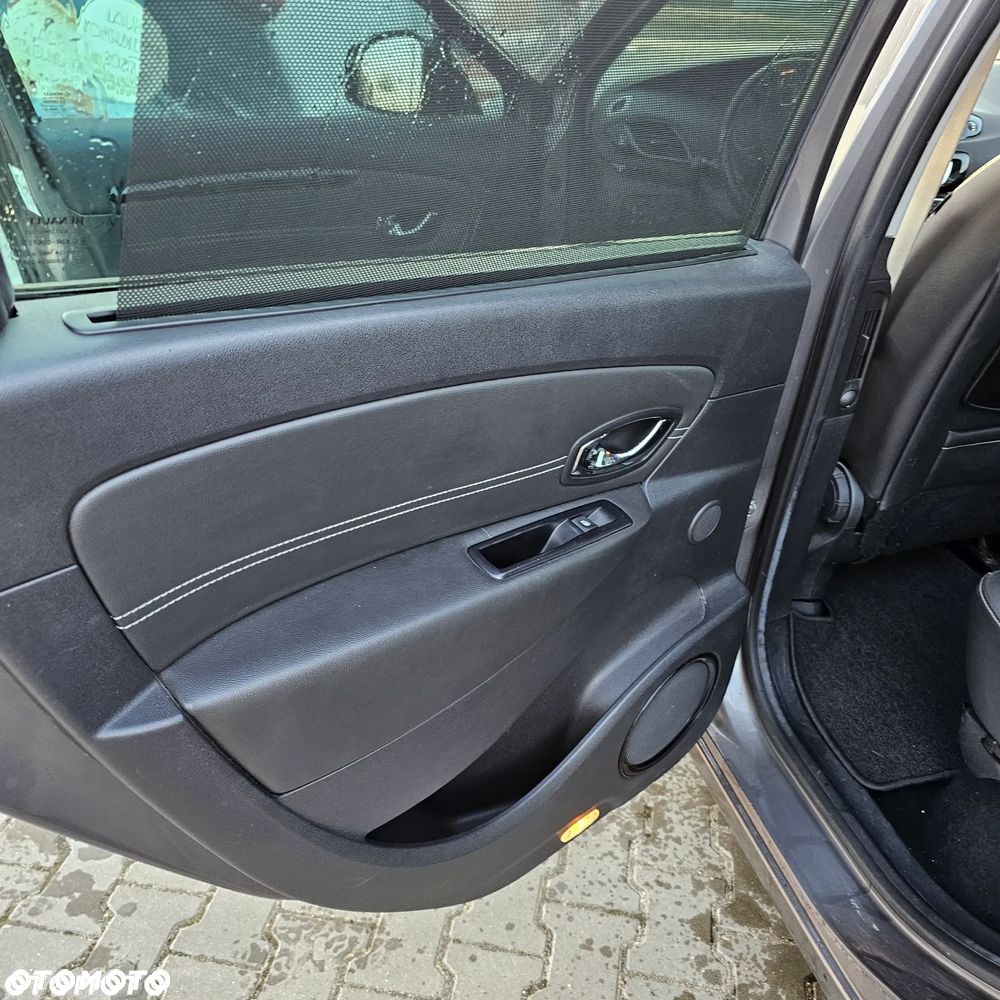 Renault Scenic Energy TCe 130 S&S Xmod Bose Edition - 10