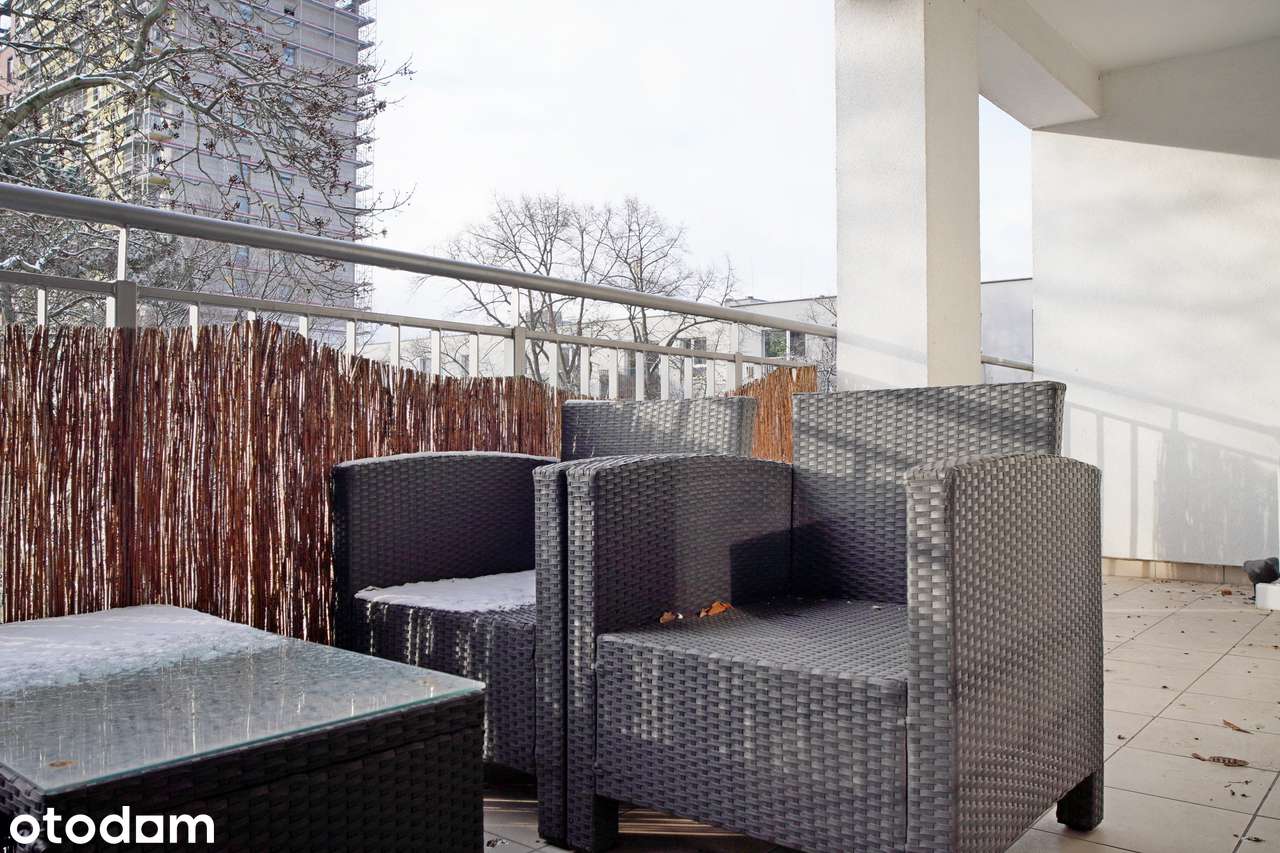 Klimatyzowany apartament z tarasem w centrum miasta ul. Kopernika 64B.