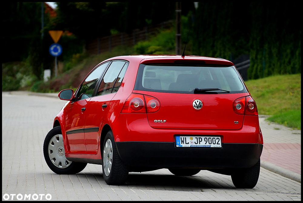 Volkswagen Golf 1.6 Comfortline - 1