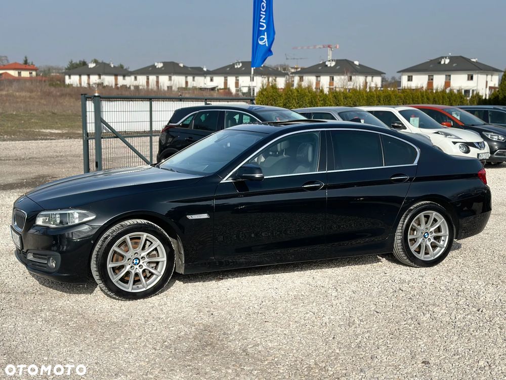 BMW Seria 5 530d xDrive Luxury Line - 4