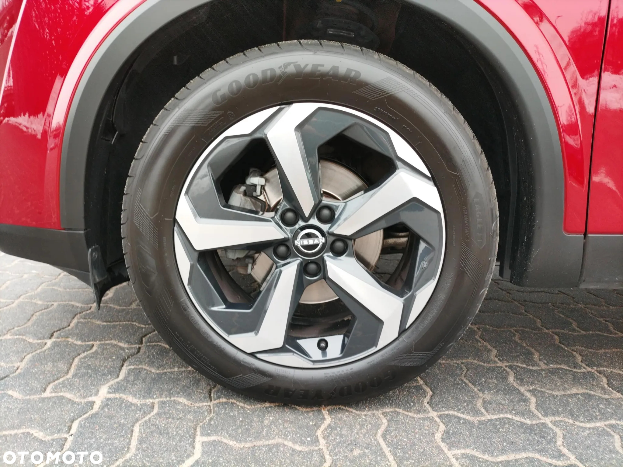Nissan Qashqai 1.3 DIG-T N-Connecta DCT - 24