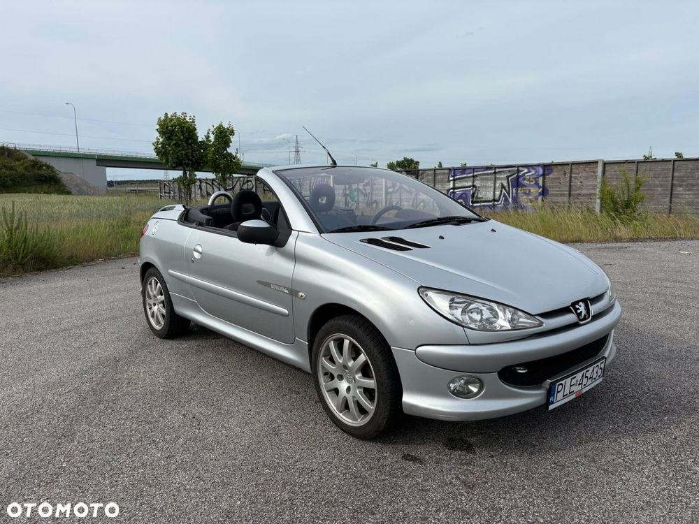 Peugeot 206 CC - 2