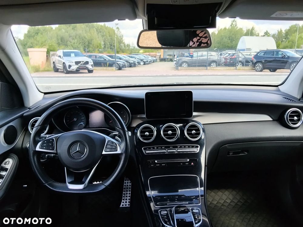 Mercedes-Benz GLC - 6