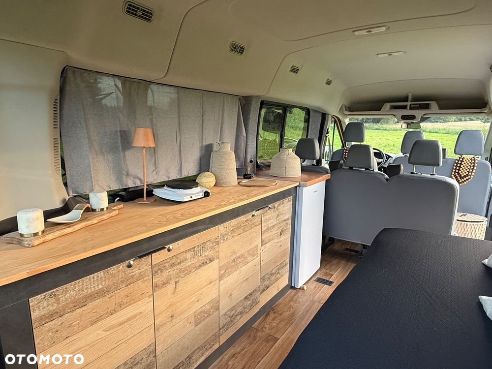Ford Transit - 8