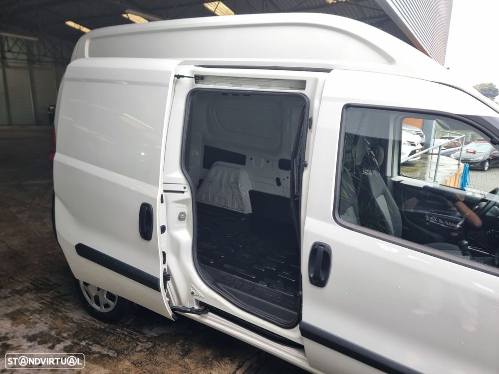 Fiat Doblo 1.6 MJ XL 3L - 23