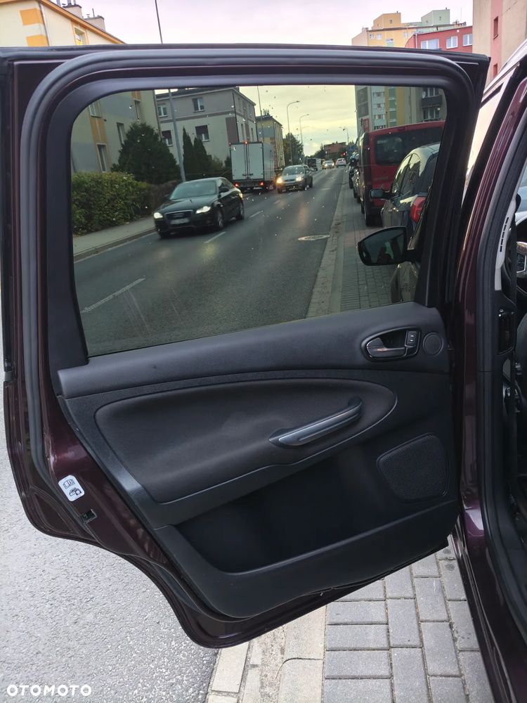 Ford Galaxy 2.0 FF Trend - 12