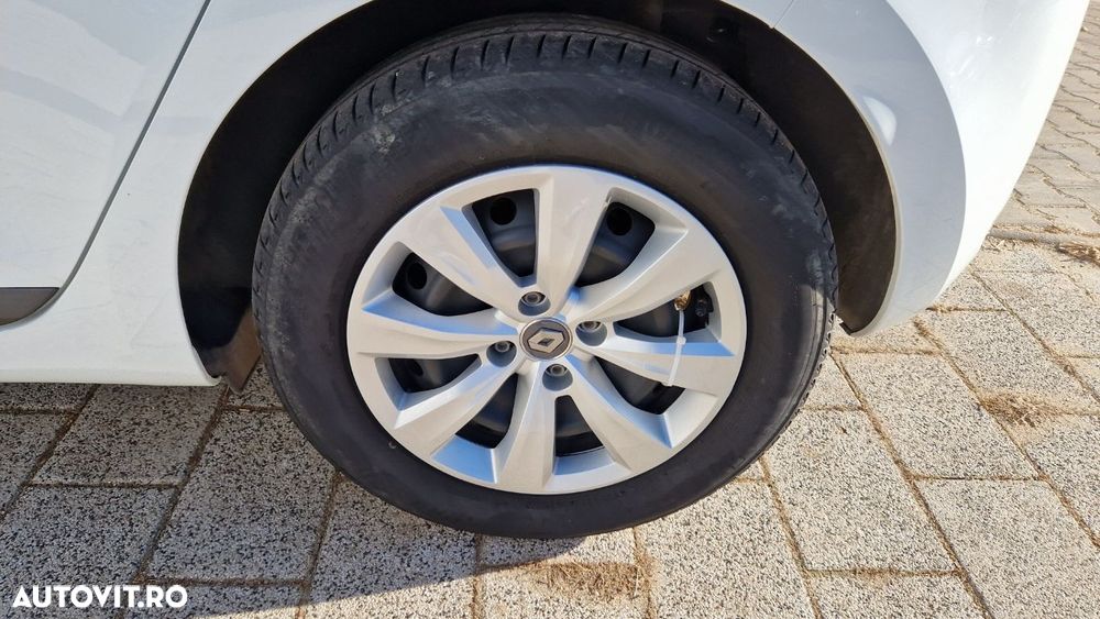 Renault Clio V Blue dCi Life - 14