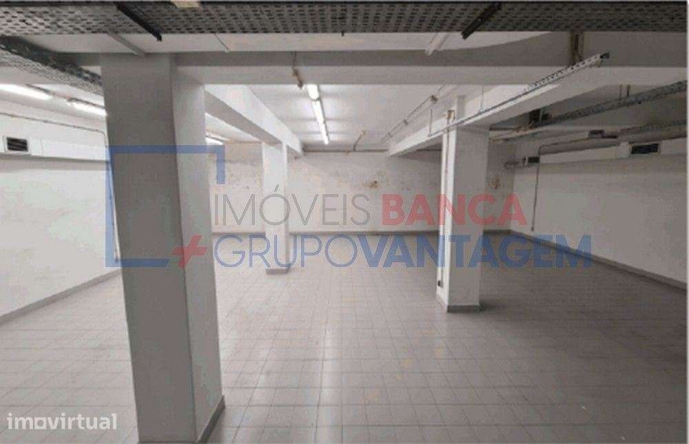 Loja/Escritório de Grande Dimensão em Vagos | 426 m² | Ideal para ... - Grande imagem: 4/6