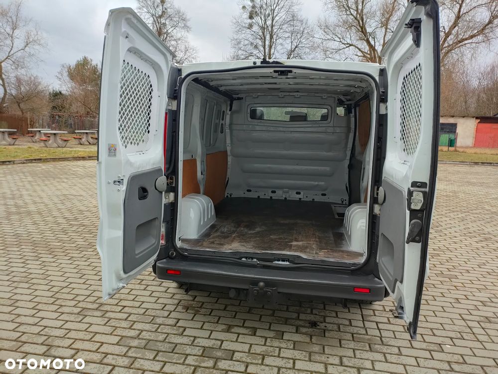 Opel Vivaro - 19